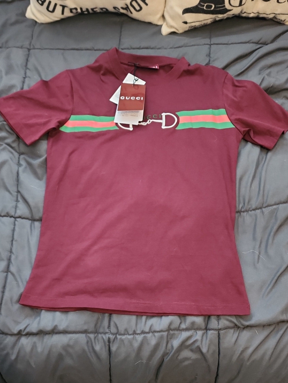 Authentic Gucci Maroon Shirt Size Small